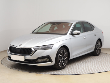 Škoda Octavia - 2021