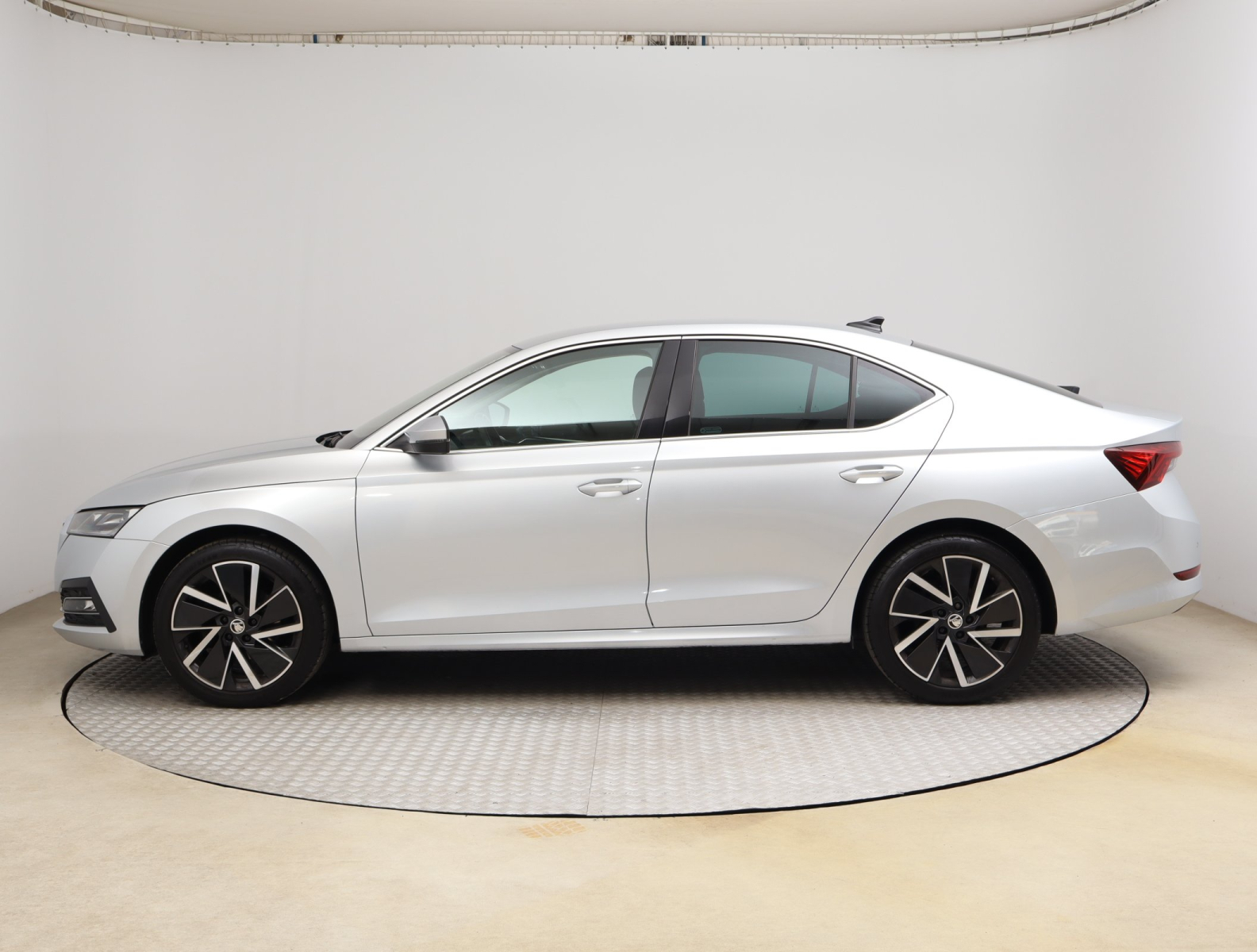 Škoda Octavia - 2021