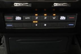 Volkswagen Touareg - 2020