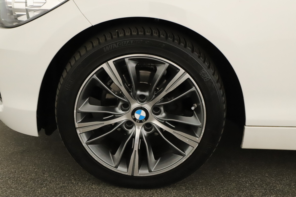 BMW 1