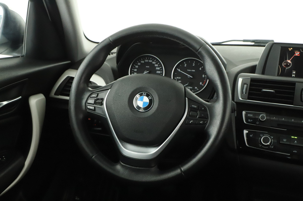BMW 1