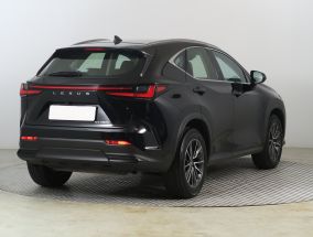 Lexus NX - 2023