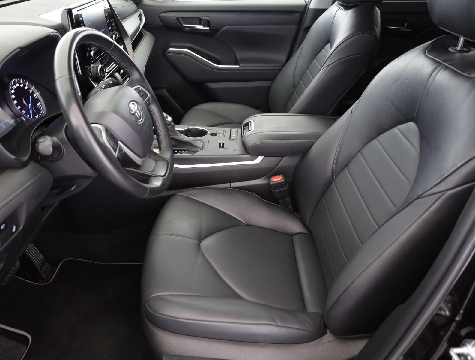 Toyota Highlander - 2022
