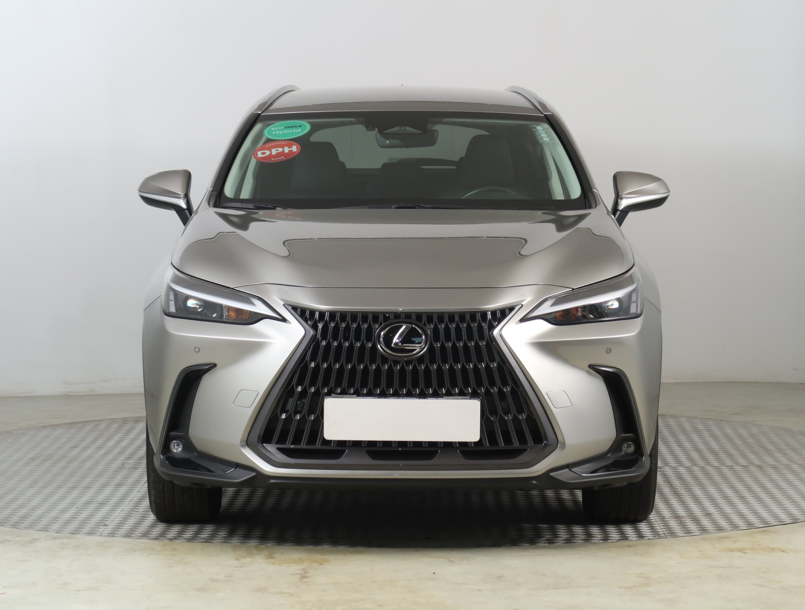 Lexus NX - 2023