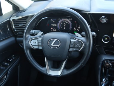 Lexus NX - 2023