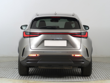 Lexus NX - 2023