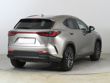 Lexus NX - 2023