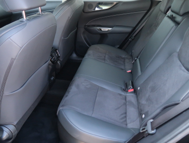 Lexus NX - 2023