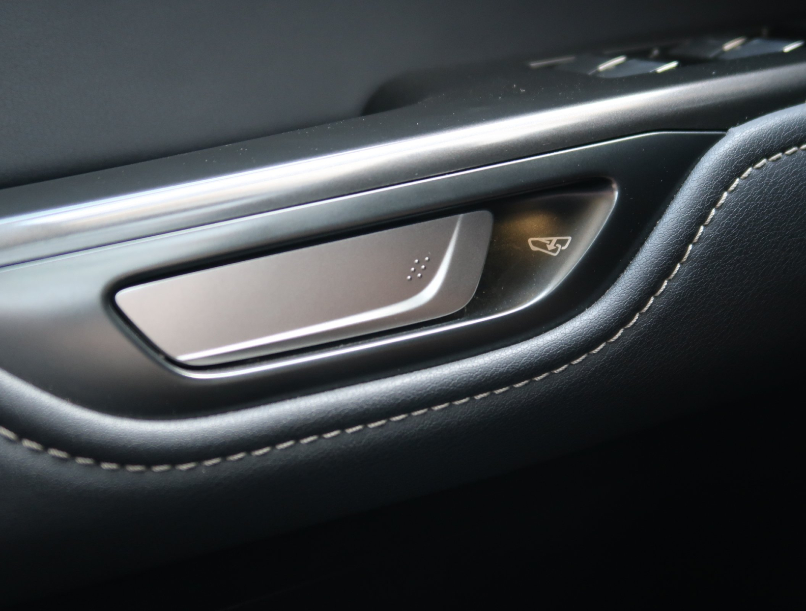 Lexus NX - 2023