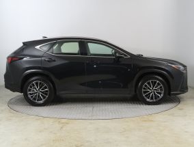 Lexus NX - 2023