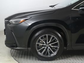 Lexus NX - 2023