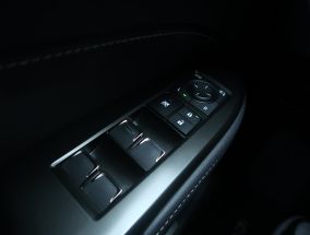 Lexus NX - 2023