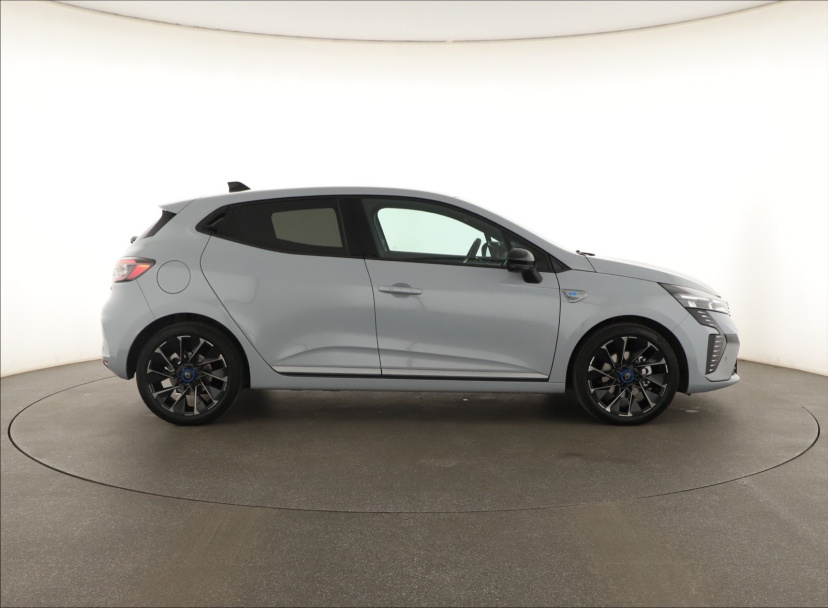 Renault Clio, 2025