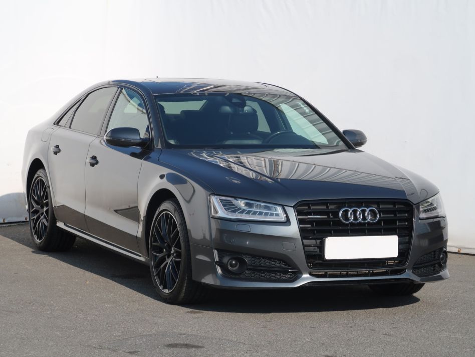 Audi A8 - 2016