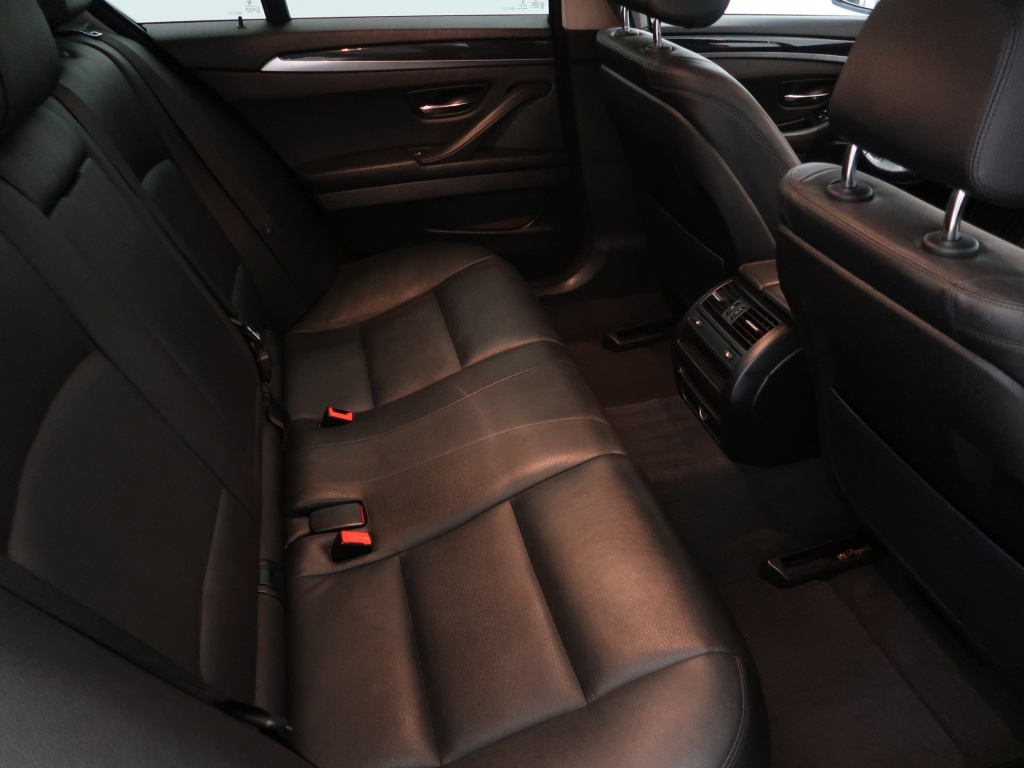 BMW 5