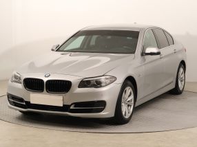 BMW 5 - 2015