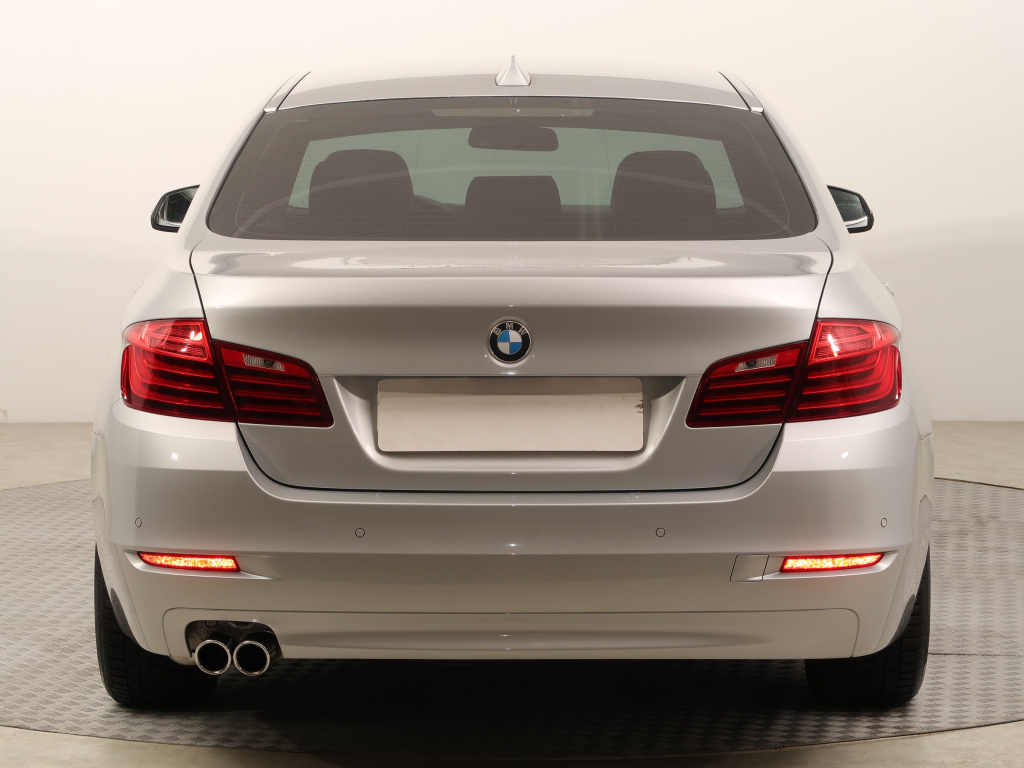 BMW 5