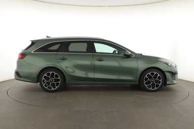 Kia Ceed - 2025
