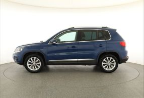 Volkswagen Tiguan - 2012