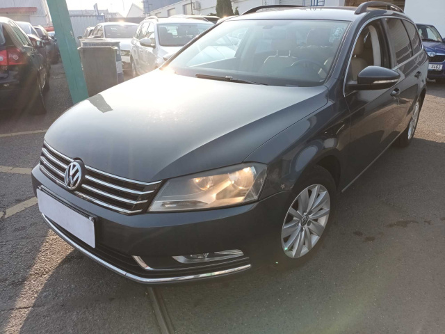 Volkswagen Passat 2011