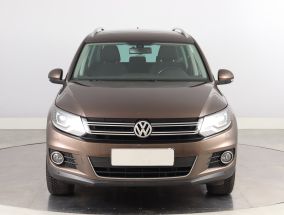 Volkswagen Tiguan - 2012