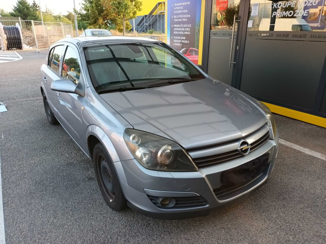 Opel Astra 2004