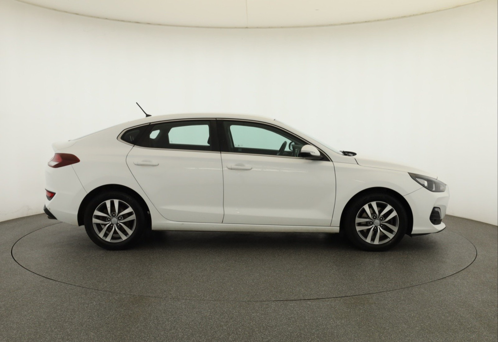 Hyundai i30 Fastback