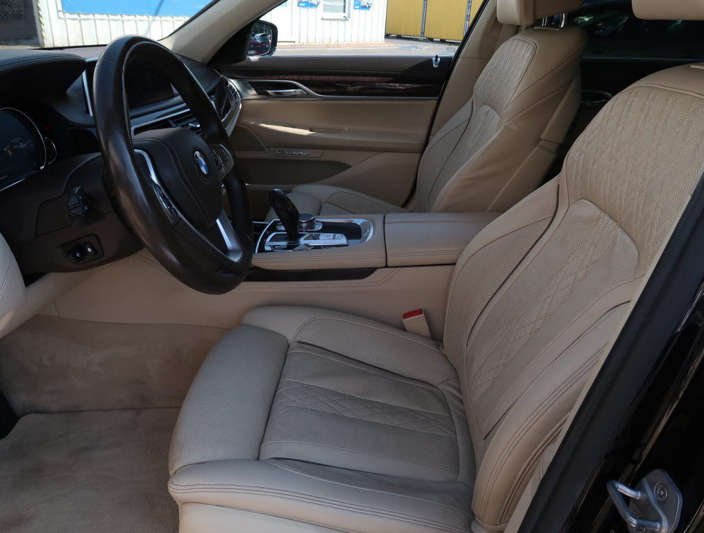 BMW 7