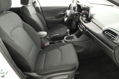 Hyundai i30 - 2023