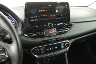 Hyundai i30 - 2023