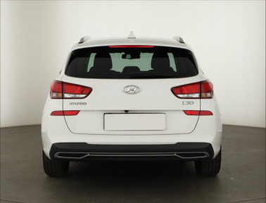 Hyundai i30 - 2023