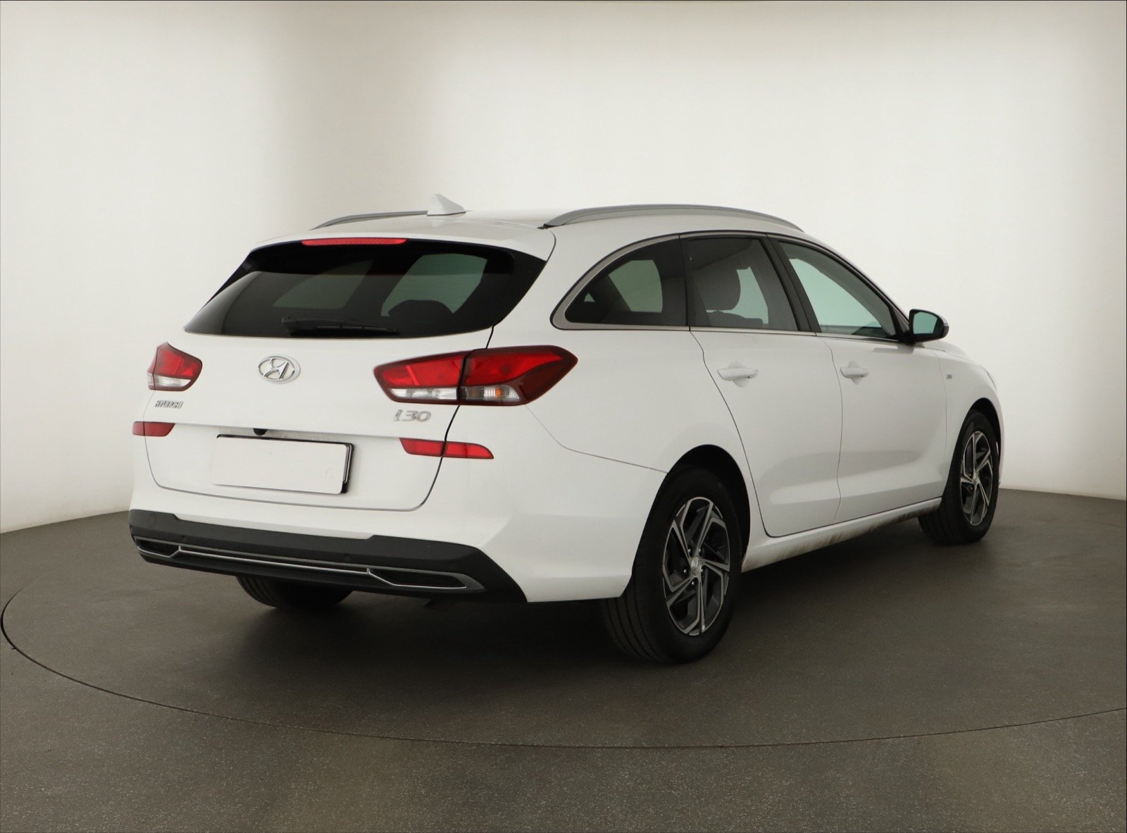 Hyundai i30 - 2023