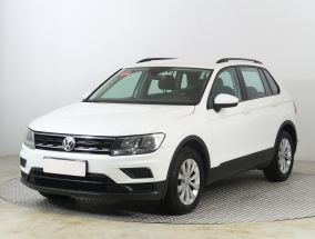 Volkswagen Tiguan - 2016