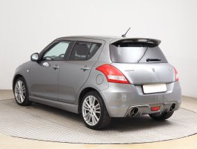 Suzuki Swift - 2015