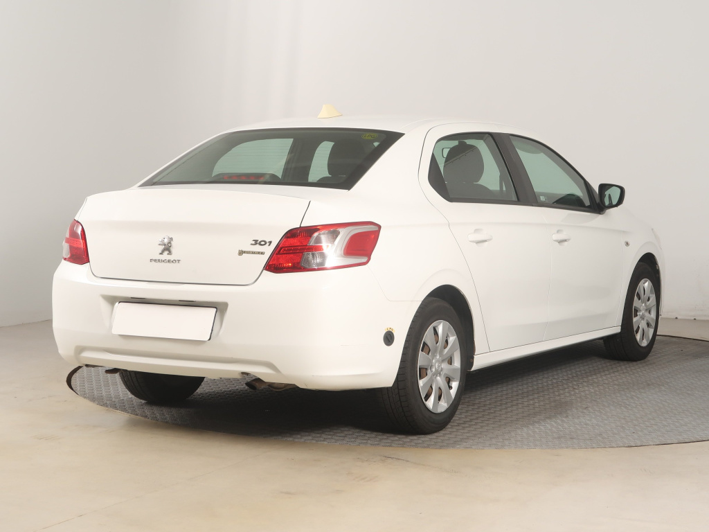 Peugeot 301
