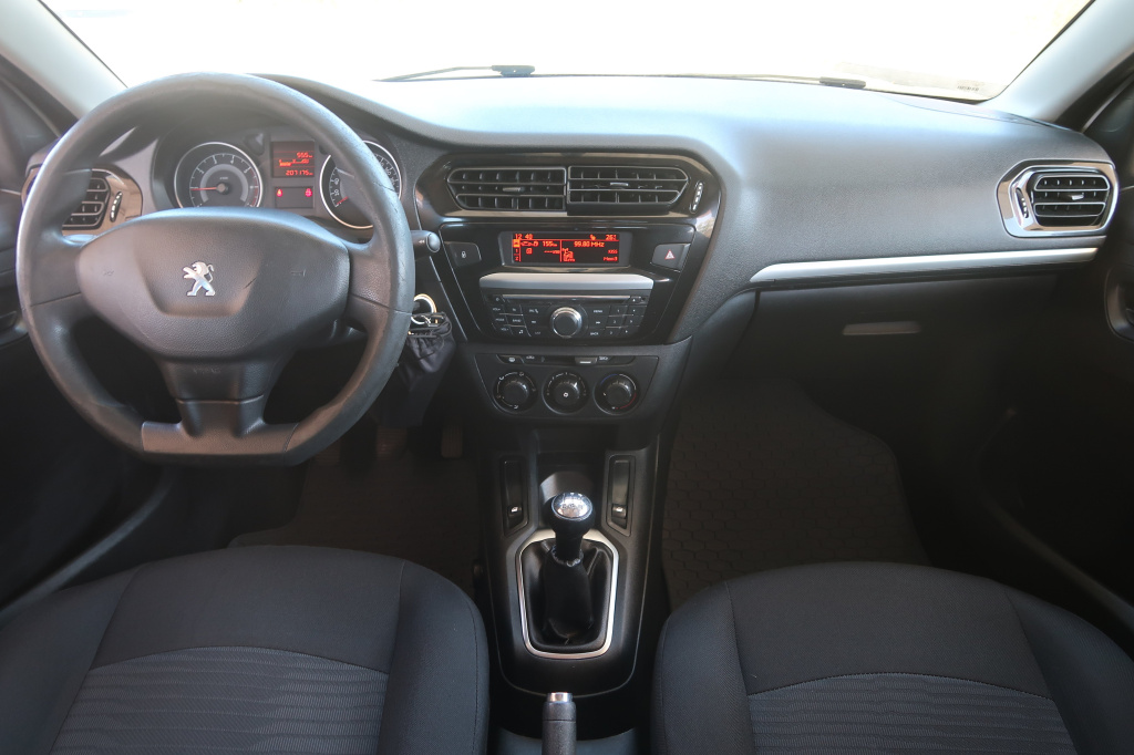 Peugeot 301