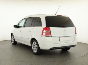 Opel Zafira - 2012