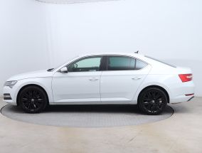 Skoda Superb - 2024