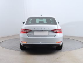 Škoda Superb - 2024