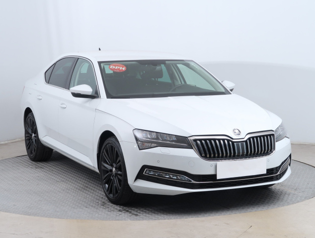 Škoda Superb 2024