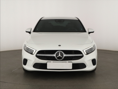 Mercedes-Benz A - 2021
