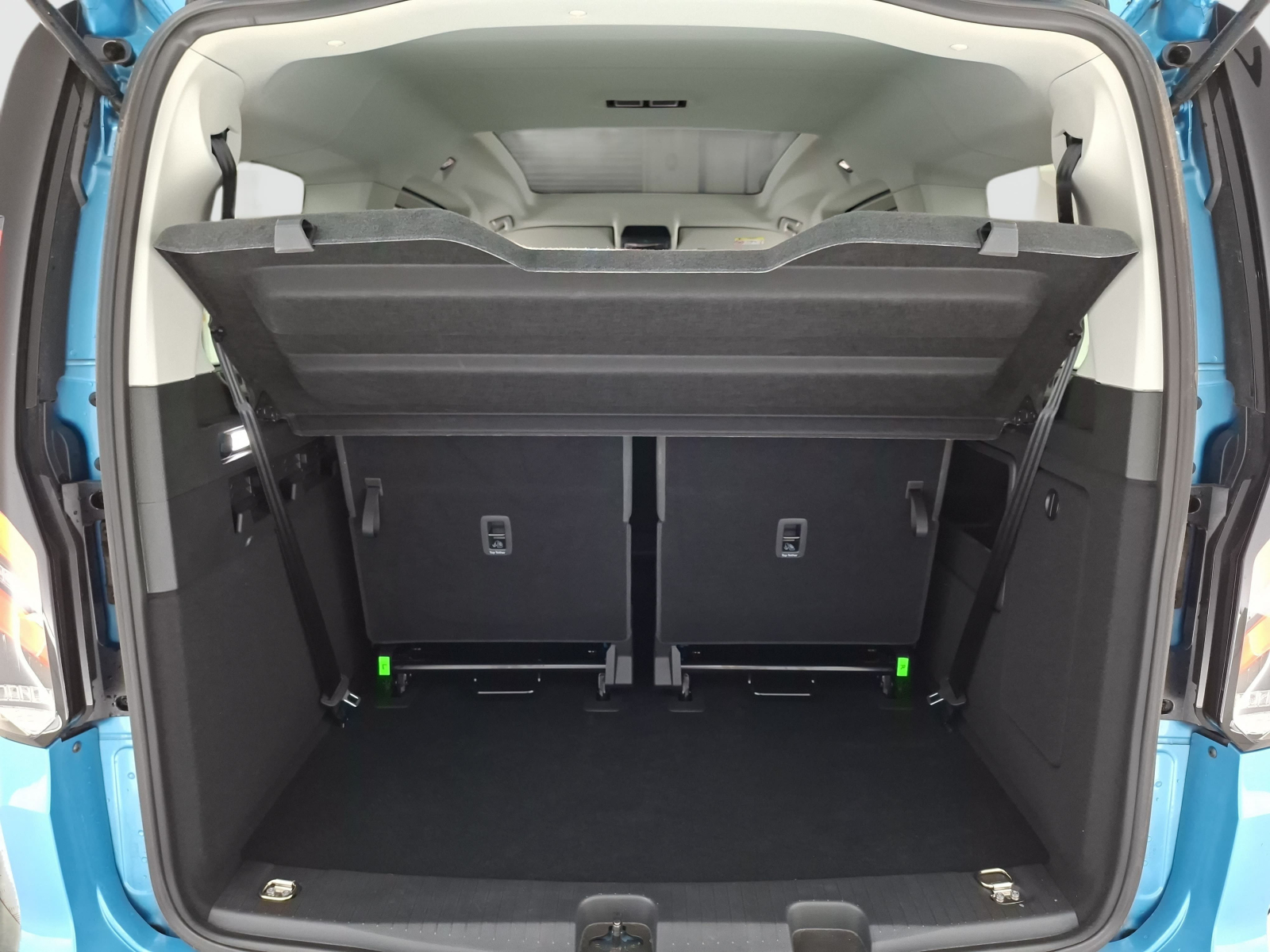 Ford Tourneo Connect - 2026