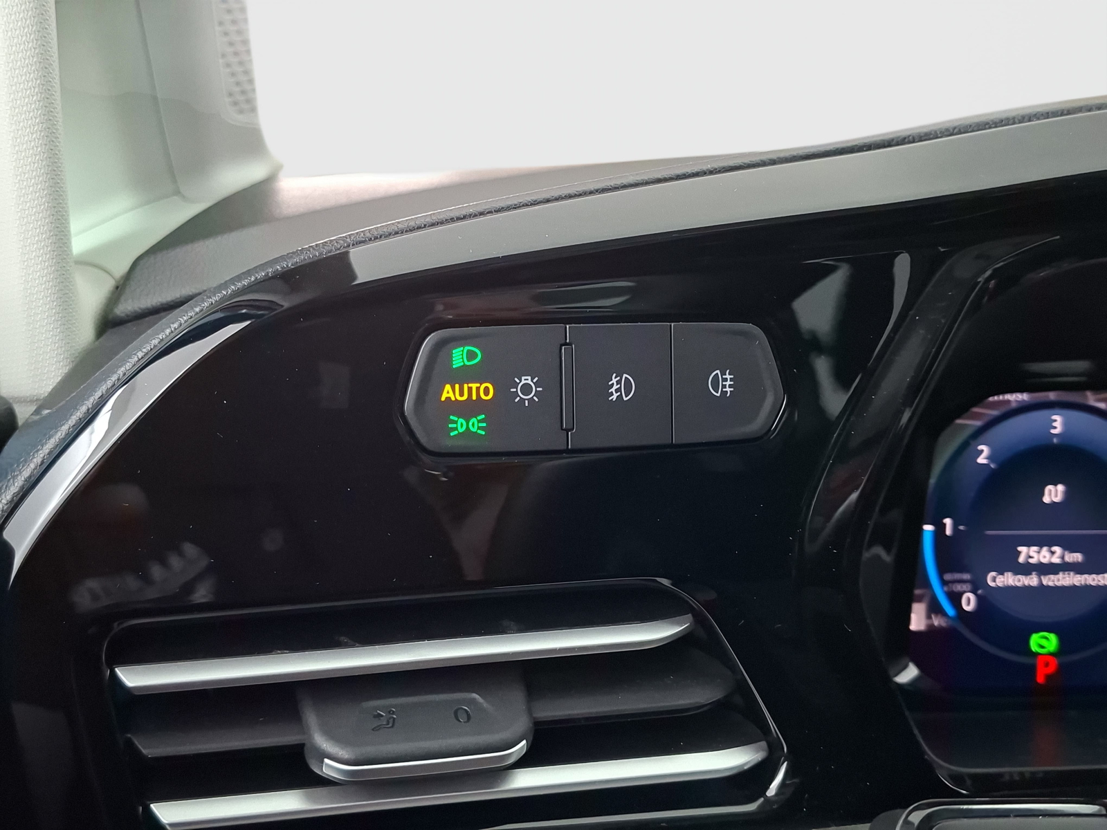 Ford Tourneo Connect - 2026