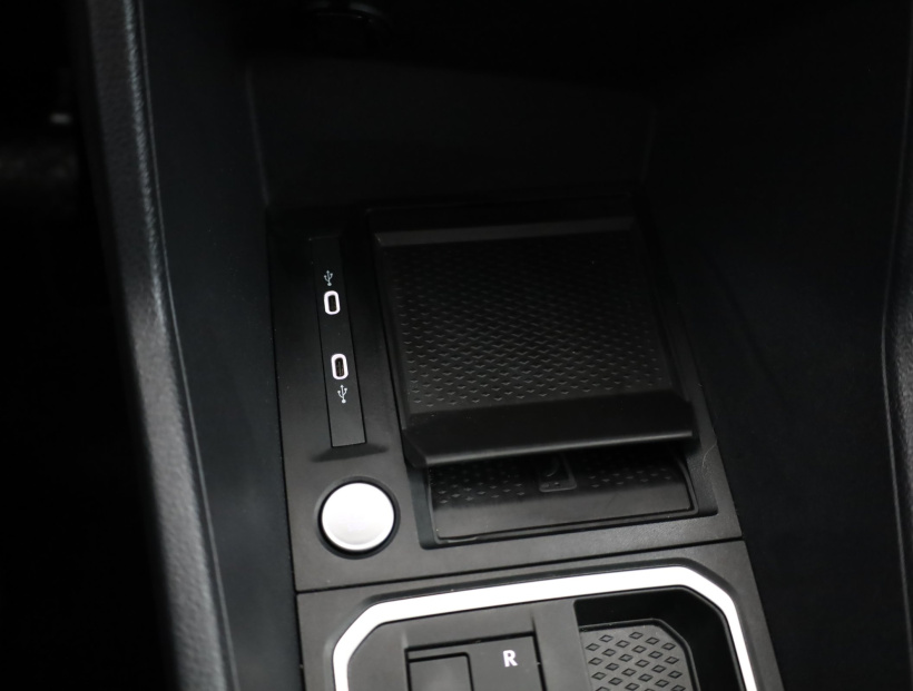 Ford Tourneo Connect, 2025