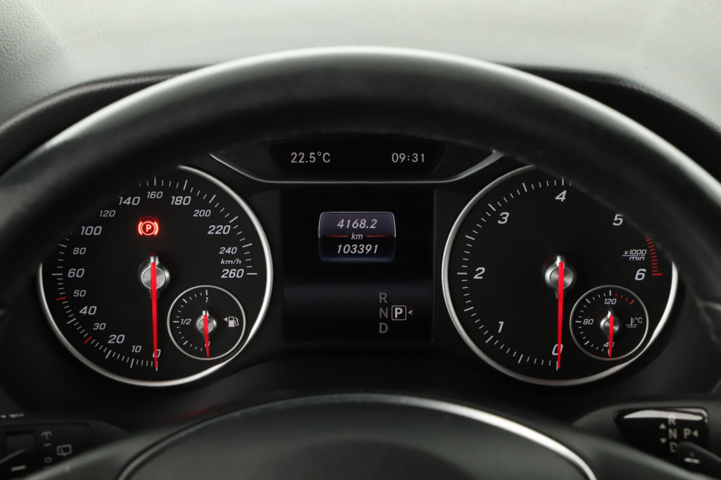 Mercedes-Benz B