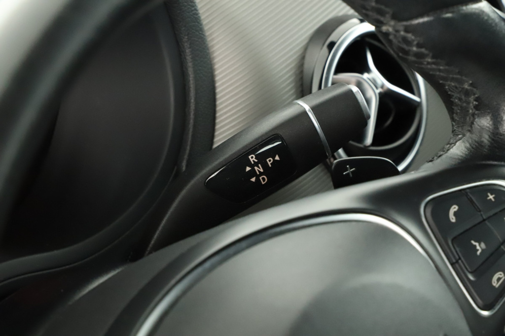 Mercedes-Benz B