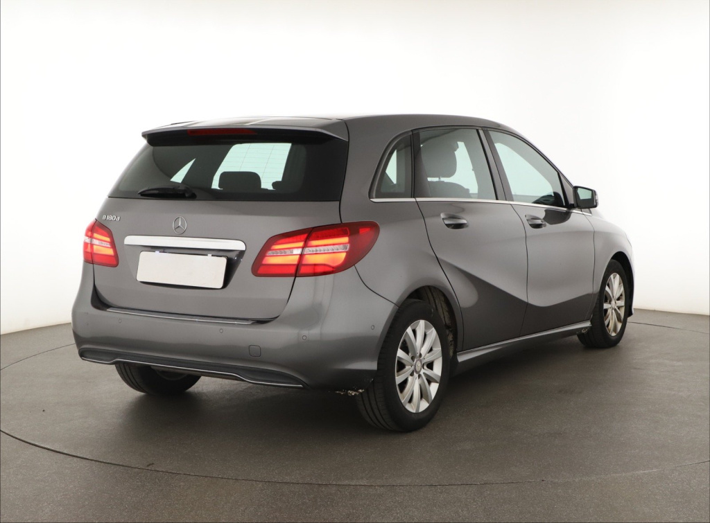 Mercedes-Benz B