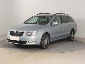 Skoda Superb - 2012