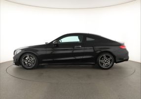 Mercedes-Benz C - 2020