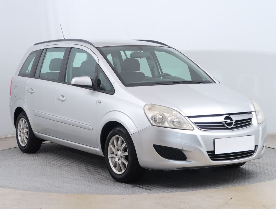 Opel Zafira - 2008